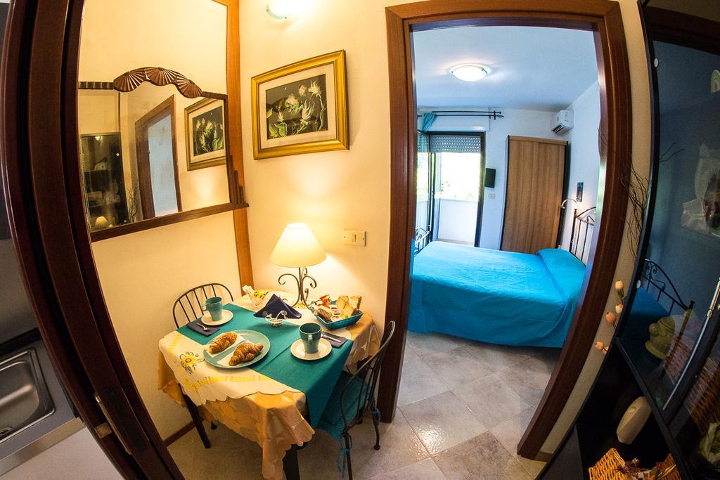 B&B Mare E Sole Бриндизи Экстерьер фото
